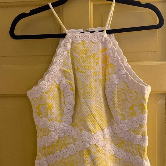 Lilly Pulitzer sz 2 Yellow and White appliqué detailed Halter Dress back zip - Picture 2 of 5